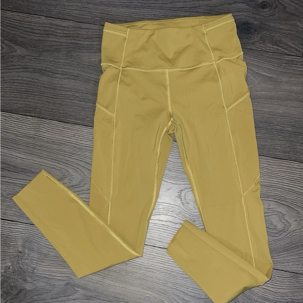 Lululemon Fast and Free Tight II 25" Non-Reflective Nulux
Grape Leaf
size 6 - Picture 3 of 12